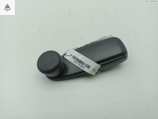 ручка стеклоподъемника Peugeot 2008 1 поколение 2015, 1.2 л., бензин, МКПП, чёрный, внедорожник 5 дв., 9653797777