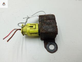 датчик AirBag Toyota Corolla 8 поколение (E110) 1997, 1.3 л., бензин, МКПП, красный, хетчбэк 3 дв.