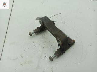 скоба суппорта Peugeot 2008 1 поколение 2015, 1.2 л., бензин, МКПП, чёрный, внедорожник 5 дв.