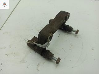 скоба суппорта Peugeot 2008 1 поколение 2015, 1.2 л., бензин, МКПП, чёрный, внедорожник 5 дв.