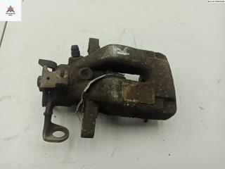 суппорт задний правый Peugeot 2008 1 поколение 2015, 1.2 л., бензин, МКПП, чёрный, внедорожник 5 дв.