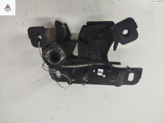 замок капота Audi A6 4B/C5 1999, 1.8 л., Ti, бензин, МКПП, серый, седан, 8L0823509D