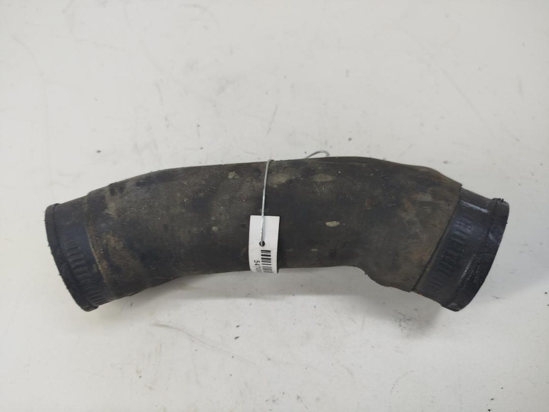 патрубок (трубопровод, шланг) Audi A4 B6 2002, 2.5 л., дизель, АКПП, серый, универсал