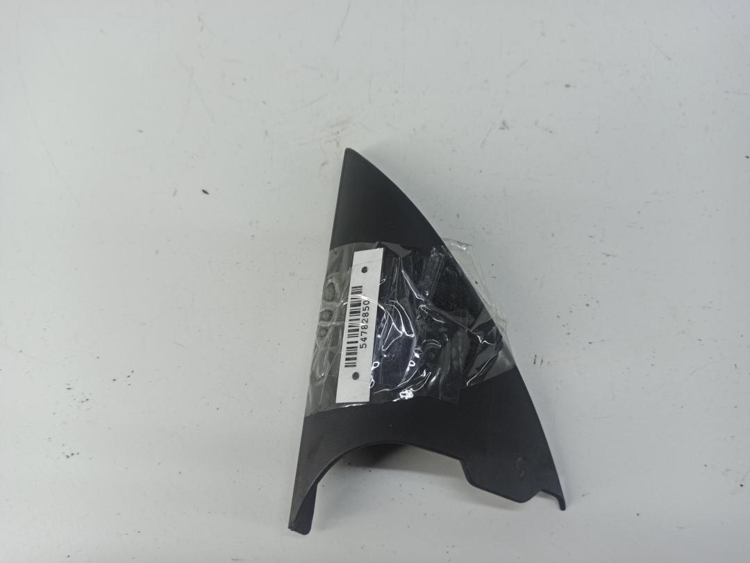 накладка на зеркало Audi A6 4B/C5 1999, 1.8 л., Ti, бензин, МКПП, серый, седан, 4B0857505 - фото №1