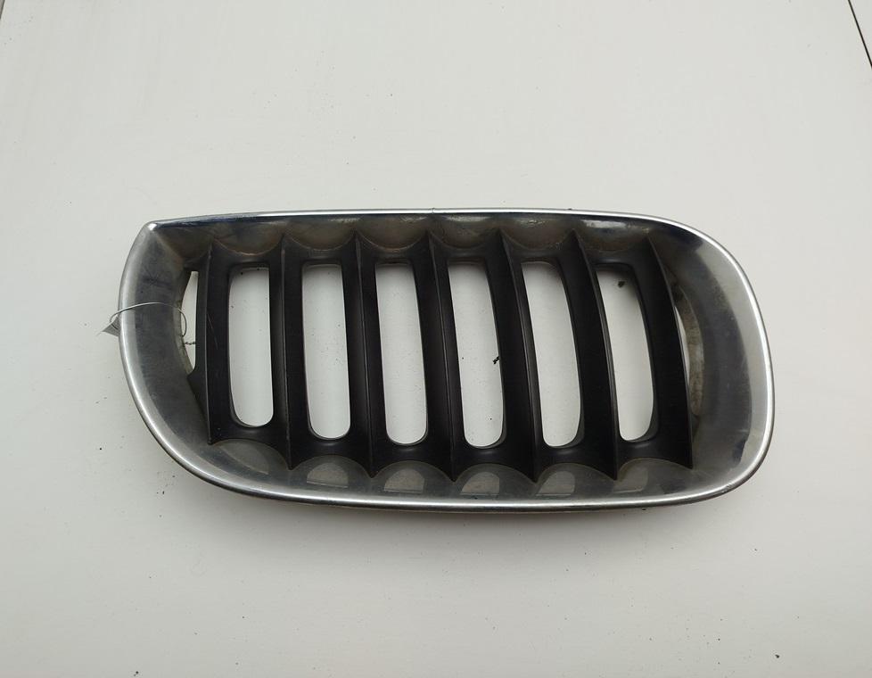 решетка радиатора BMW X3 E83 2005, чёрный, внедорожник 5 дв., 3402910