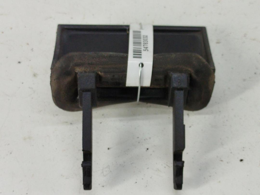 ручка крышки багажника Audi A6 C5 1999, серый, седан, 4B0827777B