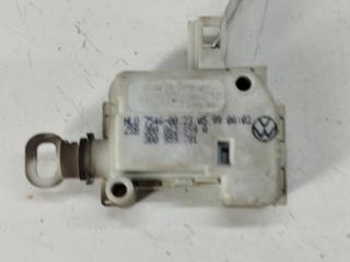 активатор замка багажника Audi A6 4B/C5 1999, 1.8 л., Ti, бензин, МКПП, серый, седан, 3B0862159A