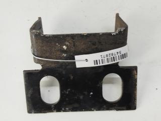 кронштейн переднего бампера Audi 80 B3 1991, 1.6 л., бензин, МКПП, красный, седан