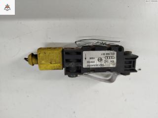 датчик AirBag Audi A4 B6 2002, 2.5 л., дизель, АКПП, серый, универсал, 8E0959651