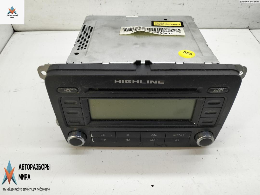 магнитола Volkswagen Passat B6 2006, 2.0 л., дизель, МКПП, чёрный, универсал, 1K0035186G - фото №1