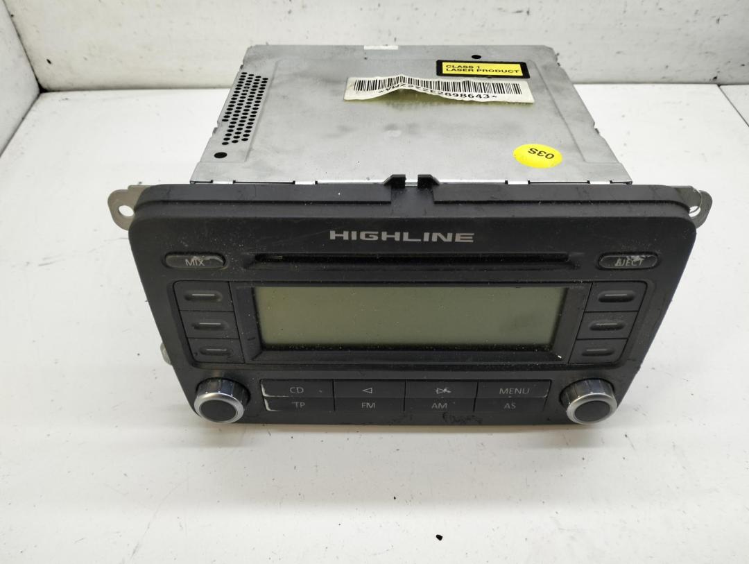 магнитола Volkswagen Passat B6 2006, 2.0 л., дизель, МКПП, чёрный, универсал, 1K0035186G
