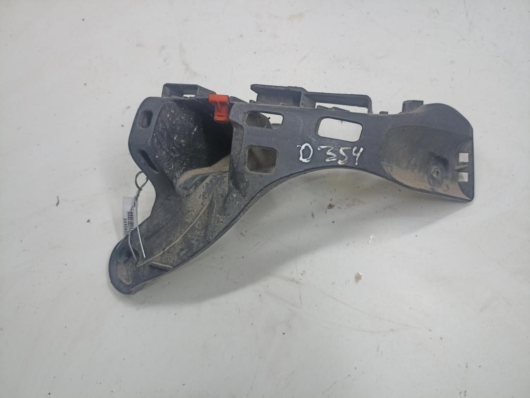 кронштейн заднего бампера Opel Astra H 2005, 1.6 л., бензин, МКПП, серый, универсал, 13143107