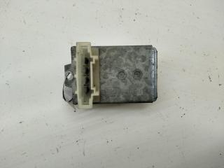 сопротивление печки Volkswagen Passat B4 1996, 1.6 л., бензин, МКПП, зелёный, универсал, 701959263A