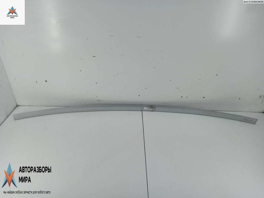 молдинг двери передней правой Audi A6 4B/C5 1999, 1.8 л., Ti, бензин, МКПП, серый, седан, 4B0853954A - фото №1