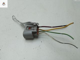 разъем (фишка) проводки Toyota Yaris Verso 2003, 1.3 л., бензин, МКПП, красный, минивэн