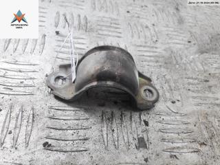 крепление стабилизатора / втулки стабилизатора Volkswagen Passat B5 [рестайлинг] 2003, 1.9 л., дизель, МКПП, серый, универсал, 4D0411336D