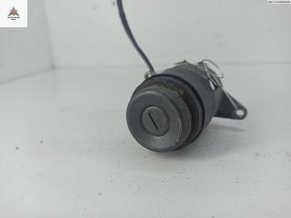 кнопка открытия багажника Audi 100 4A/C4 1992, 2.8 л., бензин, МКПП, серый, универсал