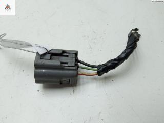 разъем (фишка) проводки Mazda 323 BJ [рестайлинг] 2003, 2.0 л., бензин, МКПП, серый, хетчбэк 5 дв.