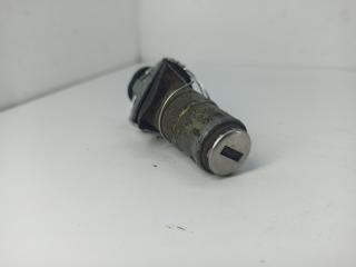 Личинка замка багажника Audi A6 4B/C5 1998, 1.8 л., Ti, бензин, МКПП, синий, универсал