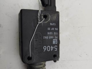 активатор замка багажника Opel Omega B 1996, 2.0 л., бензин, МКПП, серый, универсал, 90460062