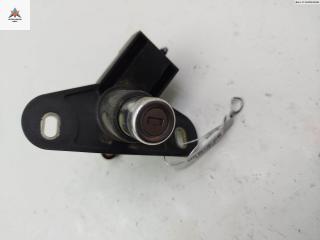 кнопка открытия багажника Opel Omega B 1996, 2.0 л., бензин, МКПП, серый, универсал, 105