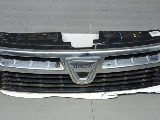 решетка радиатора Renault Duster 1 поколение 2013, 1.5 л., дизель, МКПП, внедорожник 5 дв.