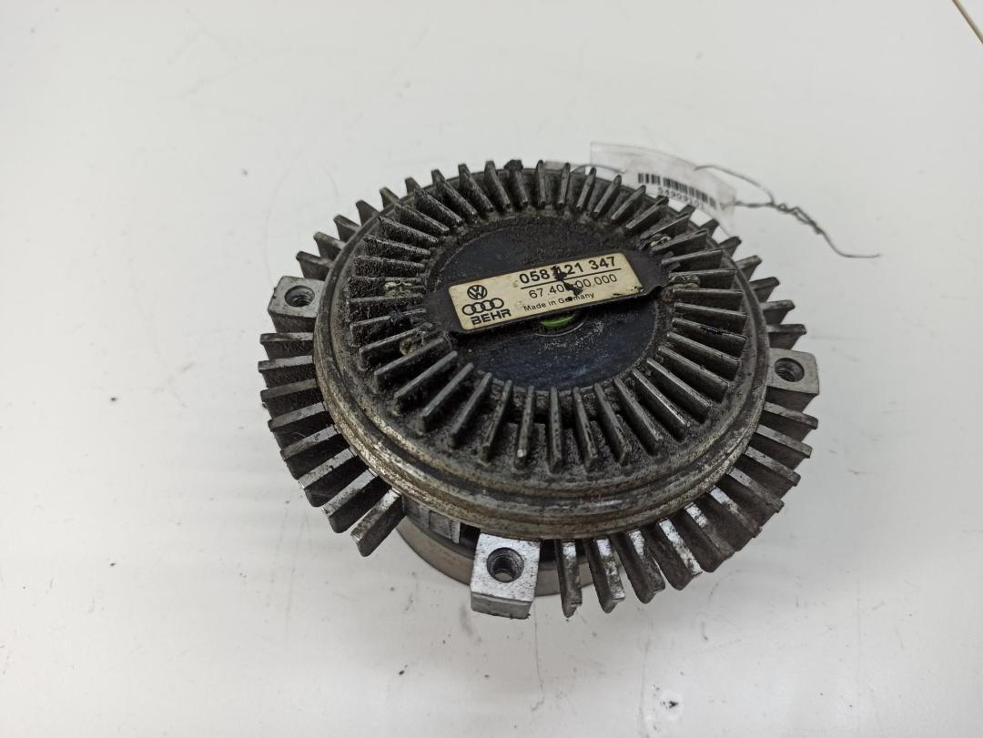 муфта вентилятора Audi A4 B5 1997, 1.6 л., бензин, МКПП, зелёный, седан, 058121347 - фото №1