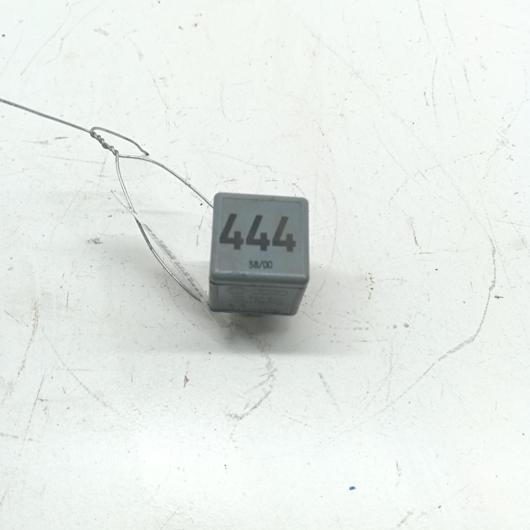реле (прочие) Volkswagen Sharan 2001, 1.8 л., бензин, МКПП, серый, минивэн, 1JO927841