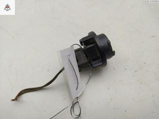 Патрон лампы фары Mercedes-Benz A-Класс W168/V168 [рестайлинг] 2001, 1.6 л., бензин, АКПП, чёрный, хетчбэк 5 дв., 0115450128