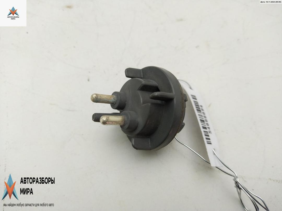 Патрон лампы фары Mercedes-Benz E-Класс W210/S210 1995, 2.3 л., бензин, АКПП, серый, седан - фото №1