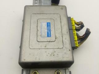 блок управления (другие) Mitsubishi Galant 7 поколение 1993, 2.0 л., бензин, МКПП, красный, седан, MB863282