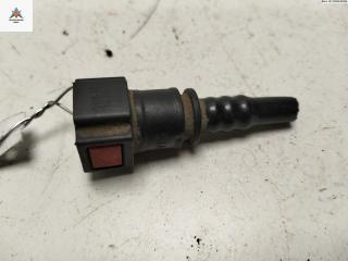 Штуцер Renault Megane 1 поколение [рестайлинг] 2000, 1.4 л., бензин, МКПП, зелёный, хетчбэк 5 дв., 2EZJ