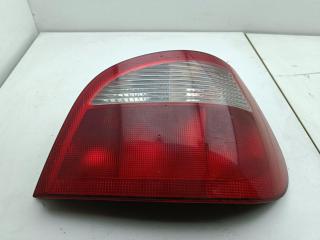 фонарь задний правый Renault Megane I 2000, 1.4 л., бензин, МКПП, зелёный, хетчбэк 5 дв., 7700428321