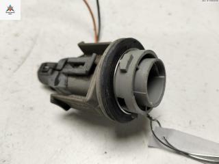 Патрон лампы фары Renault Megane 1 поколение [рестайлинг] 2000, 1.4 л., бензин, МКПП, зелёный, хетчбэк 5 дв.