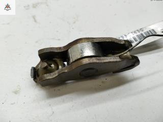 коромысло клапана (рокер) Volkswagen Golf 5 поколение 2006, 1.6 л., бензин, МКПП, серый, хетчбэк 5 дв.