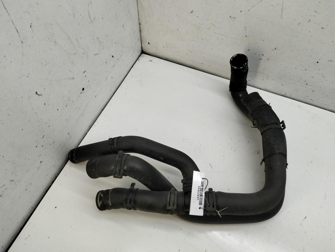 патрубок отопителя (печки) Volkswagen Golf-5 Plus 2006, 1.6 л., бензин, 1K0121156AL