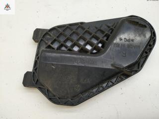 Крышка (заглушка) задняя фары Volkswagen Golf 5 поколение 2006, 1.6 л., бензин, МКПП, серый, хетчбэк 5 дв., 5M0941608E