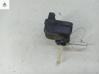 корректор фар Audi A4 B5 1996, 2.6 л., бензин, АКПП, зелёный, универсал, 4D0941295