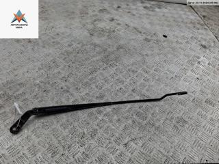 Щеткодержатель (поводок стеклоочистителя) передний Audi A3 8L [рестайлинг] 2002, 1.6 л., бензин, МКПП, чёрный, хетчбэк 3 дв., 8L1955408A