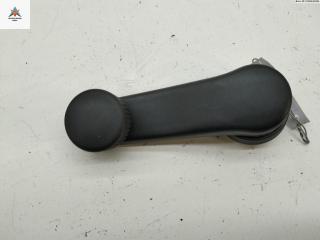 ручка стеклоподъемника Volkswagen Golf 3 поколение 1995, 1.8 л., бензин, МКПП, красный, хетчбэк 5 дв., 1H0837581C