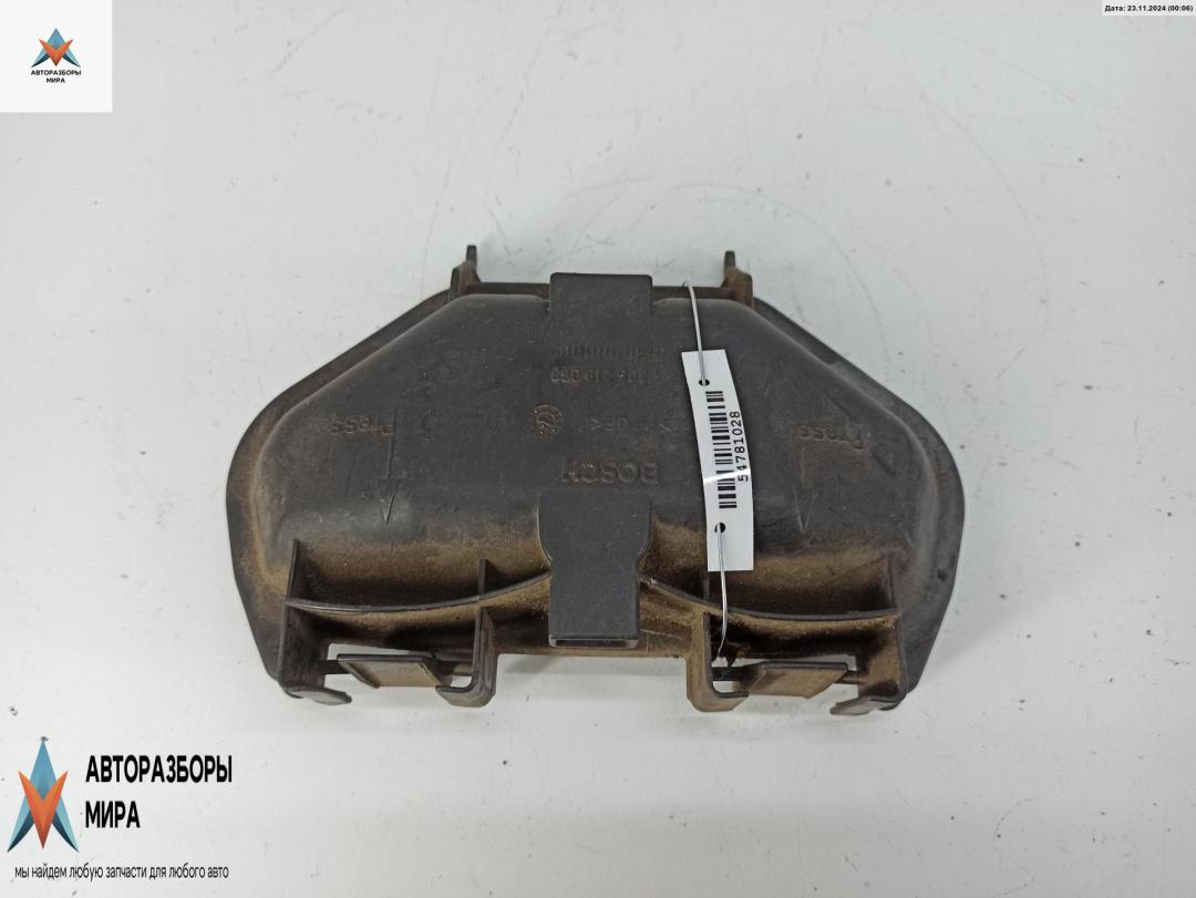 крышка фары Audi A4 B5 1996, 1.8 л., бензин, МКПП, синий, универсал, 1305219063 - фото №1