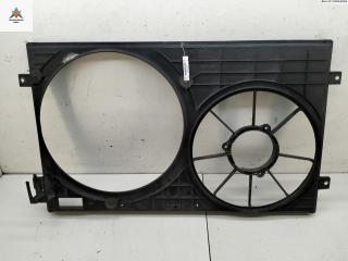 диффузор вентилятора Volkswagen Golf 4 поколение 2004, 1.4 л., бензин, МКПП, чёрный, универсал, 1J0121207T