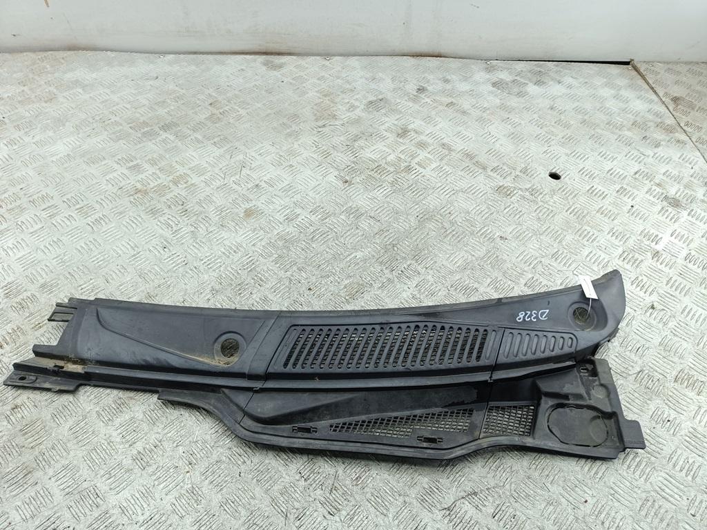 дождевик Renault Megane I 2000, 1.4 л., бензин, МКПП, зелёный, хетчбэк 5 дв., 7700834097