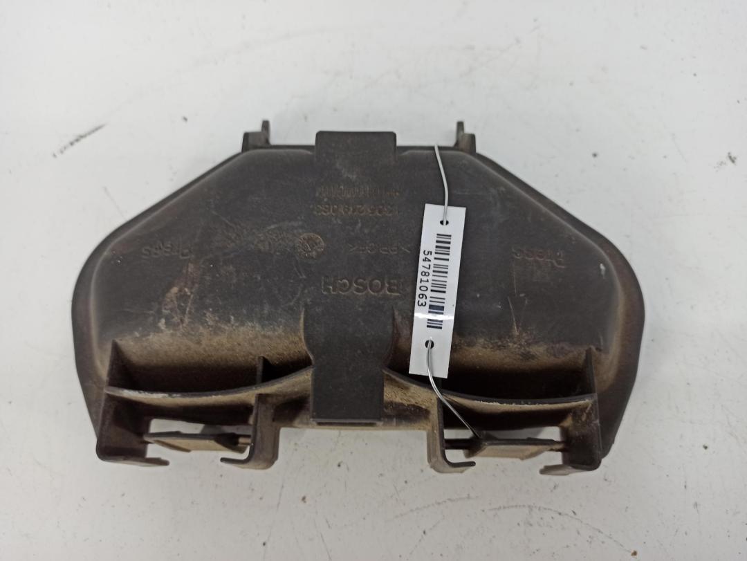 Крышка (заглушка) задняя фары Audi A4 B5 1996, 1.8 л., бензин, МКПП, синий, универсал, 1305219063