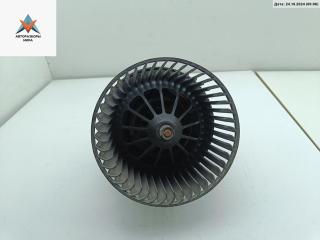 моторчик печки Ford Focus 2 поколение 2005, 1.6 л., i, бензин, МКПП, красный, универсал, 3M5H18456EB