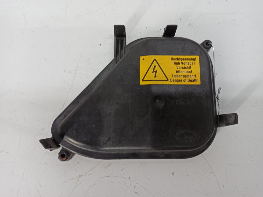 Крышка (заглушка) задняя фары Audi Q3 8U 2012, 2.0 л., дизель, АКПП, серый, внедорожник 5 дв., 70801