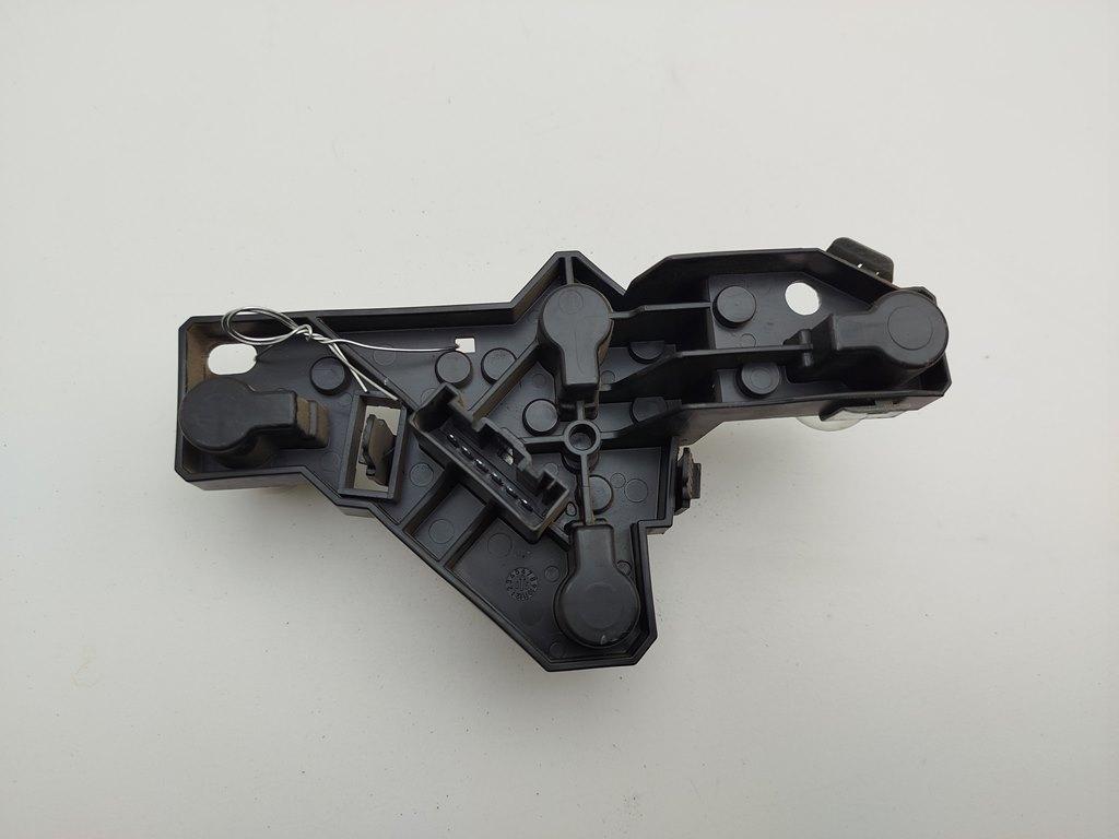 Плата фонаря заднего правого BMW 1 E81/E87 2005, 2.0 л., дизель, МКПП, чёрный, хетчбэк 5 дв., 6924510