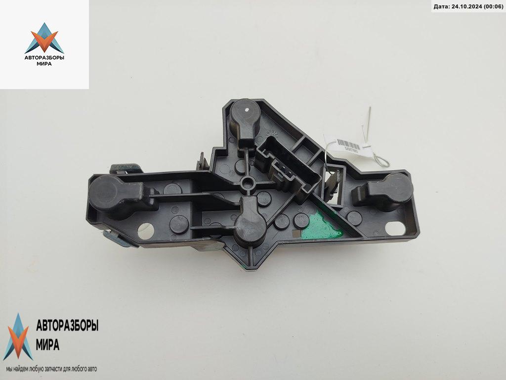 Плата фонаря заднего правого BMW 1 серия E81/E82/E87/E88 2006, 2.0 л., дизель, МКПП, серый, хетчбэк 5 дв., 6924510 - фото №1
