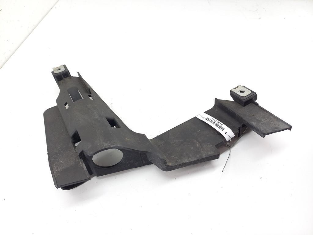 крепление фары правой BMW 3 E46 2003, 1.8 л., бензин, МКПП, серый, универсал, 8380188