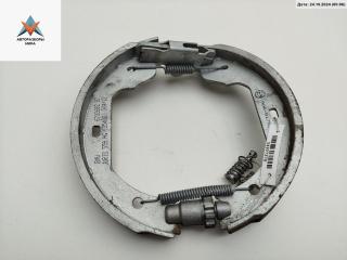 Механизм развода задних тормозных колодок правый BMW 7 серия F01/F02 [рестайлинг] 2012, 3.0 л., гибрид, АКПП, серый, седан, 6782692